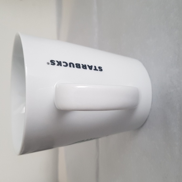 Starbucks Classic Mermaid Logo White Mug 13 fl oz/384 ml - Picture 2 of 11